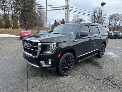 2024 GMC Yukon SLT
