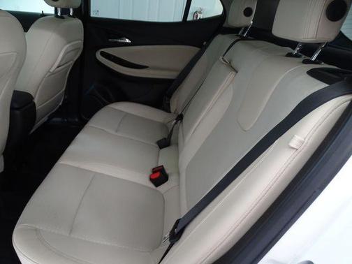 Sapphire Metallic 2023 Buick Encore GX Preferred