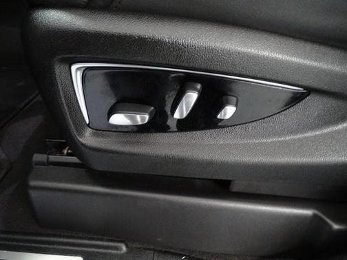 2020 Cadillac Escalade Premium Luxury