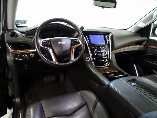 2020 Cadillac Escalade Premium Luxury