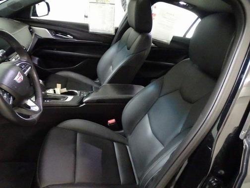 2021 Cadillac CT4 Luxury