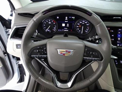 2024 Cadillac XT6 Premium Luxury AWD