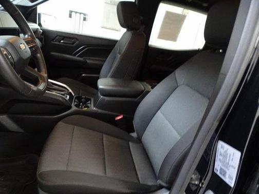 2024 Chevrolet Colorado WT