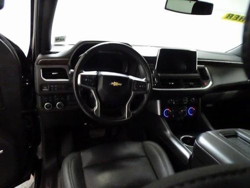 2022 Chevrolet Suburban LT