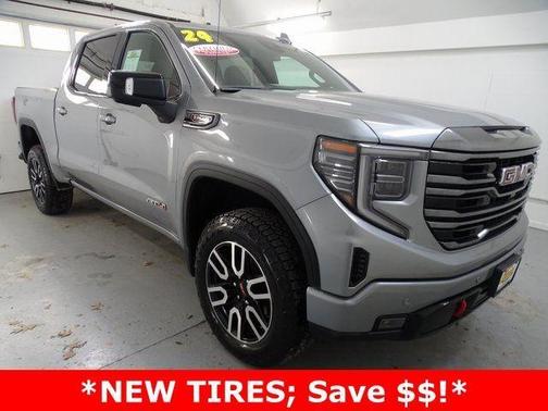 2024 GMC Sierra 1500 AT4