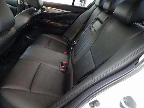 2016 INFINITI Q50 3.0T Premium