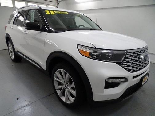 2023 Ford Explorer Platinum