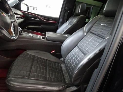 2024 Cadillac Escalade Sport Platinum