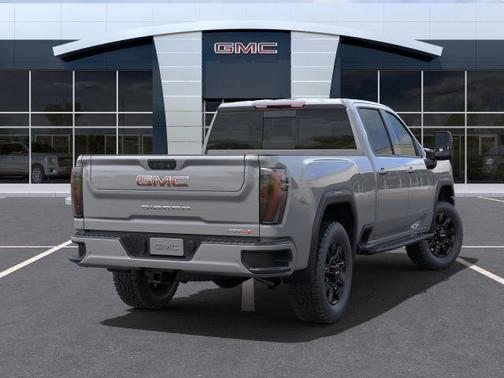 2025 GMC Sierra 2500 AT4