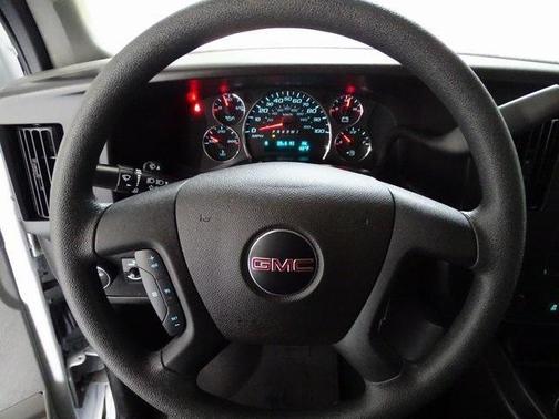 2024 GMC Savana 3500 LT