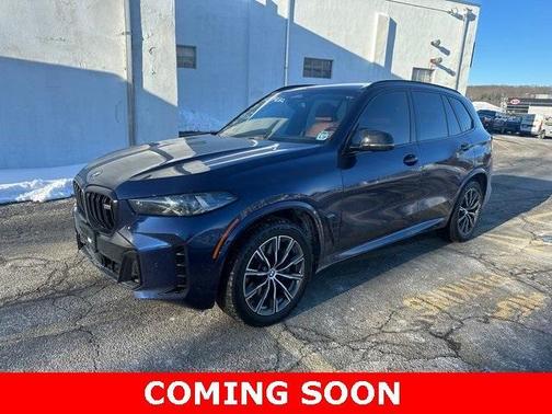 2024 BMW X5 M60i