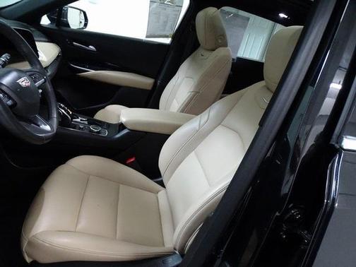 2024 Cadillac XT4 Luxury