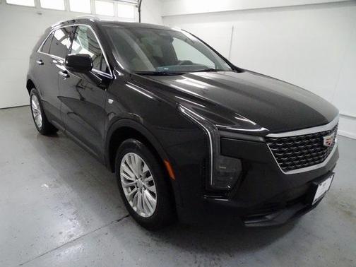 2024 Cadillac XT4 Luxury