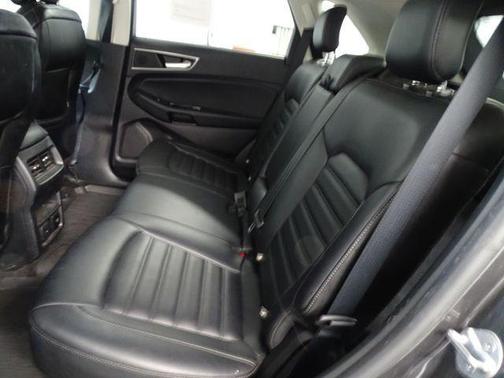 Magnetic Metallic 2019 Ford Edge SEL