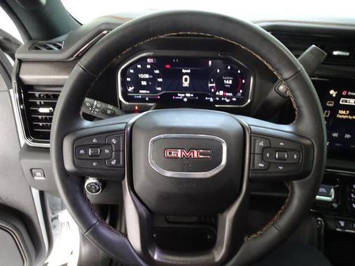 Summit White 2024 GMC Sierra 2500 AT4