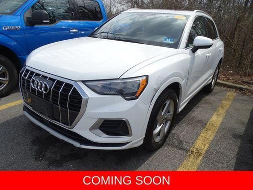 Ibis White 2020 Audi Q3 45 Premium