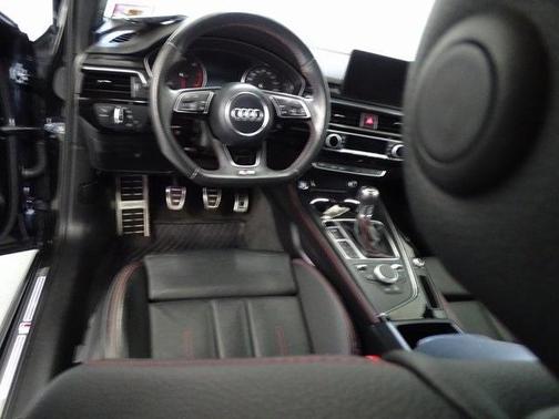 2018 Audi A4 2.0T Premium Plus