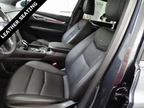 2022 Cadillac XT5 Luxury