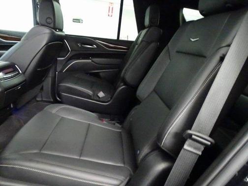 2023 Cadillac Escalade Luxury