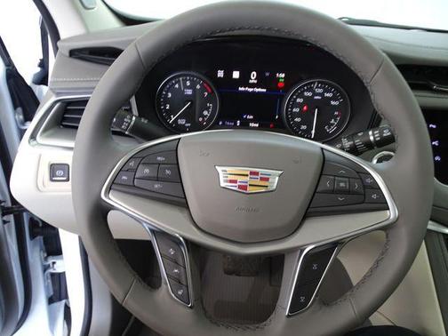 Crystal White Tri-Coat 2026 Cadillac XT5 Premium Luxury
