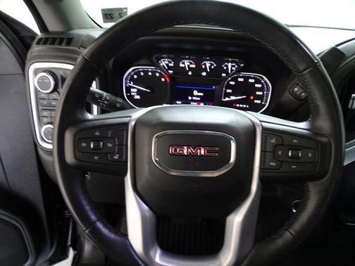 Onyx Black 2022 GMC Sierra 1500 Limited Elevation