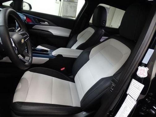 2025 Chevrolet Equinox EV LT 2