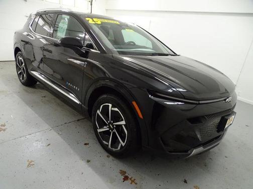 2025 Chevrolet Equinox EV LT 2