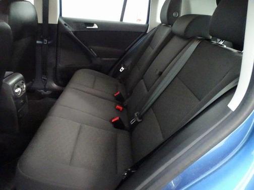 2018 Volkswagen Tiguan Limited 2.0T