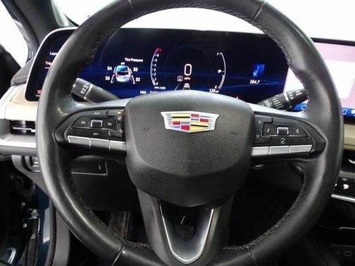 2024 Cadillac XT4 Luxury