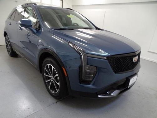 2025 Cadillac XT4 Sport