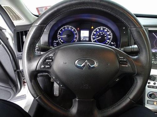 2013 INFINITI G37x Base
