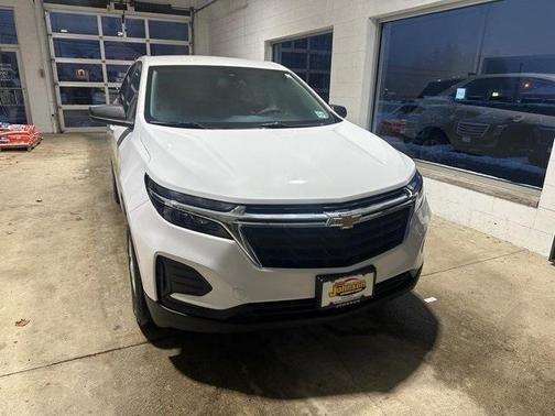 2022 Chevrolet Equinox LS