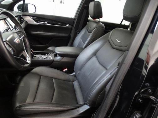 2023 Cadillac XT6 Premium Luxury AWD