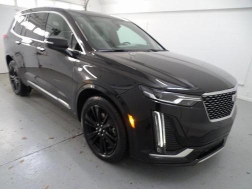2023 Cadillac XT6 Premium Luxury AWD