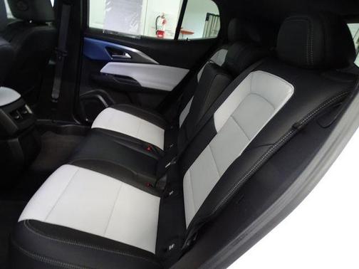 Summit White 2025 Chevrolet Equinox EV LT 2