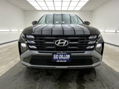Ash Black 2026 Hyundai TUCSON Hybrid Blue SE
