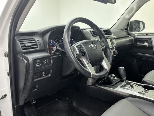 2016 Toyota 4Runner SR5 Premium