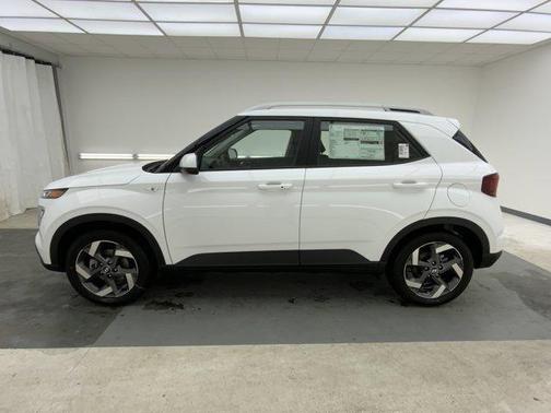 Lunar White 2026 Hyundai VENUE SEL