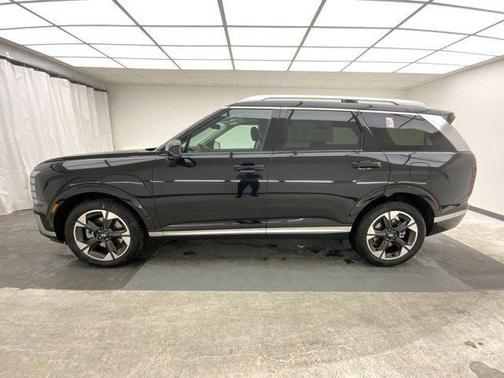 Abyss Black Pearl 2026 Hyundai Palisade Hybrid Limited