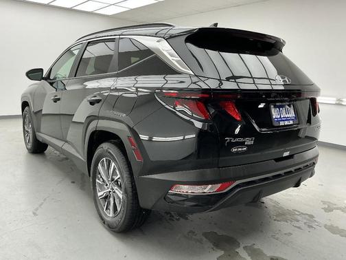 2024 Hyundai TUCSON Hybrid Blue
