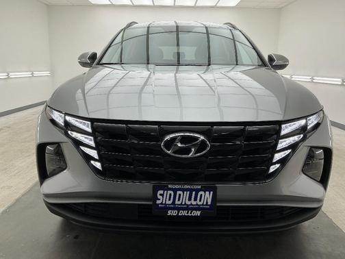 Shimmering Silver 2023 Hyundai TUCSON SEL
