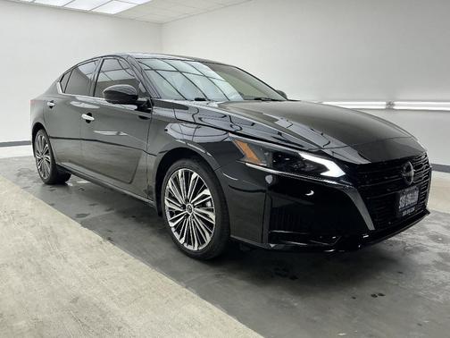 2024 Nissan Altima 2.5 SL