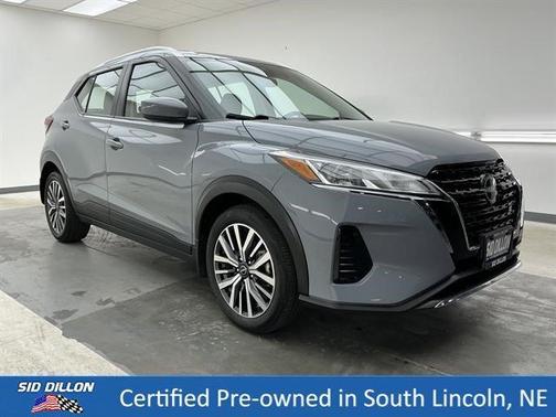 Boulder Gray Pearl 2023 Nissan Kicks SV
