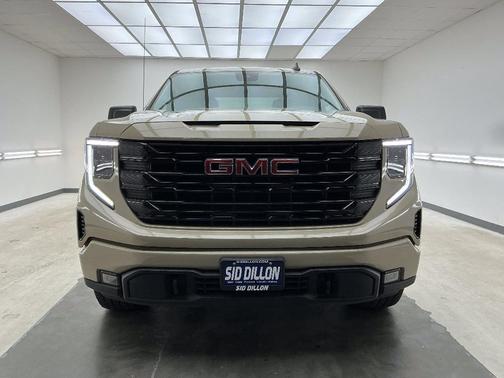 Desert Sand Metallic 2022 GMC Sierra 1500 Elevation