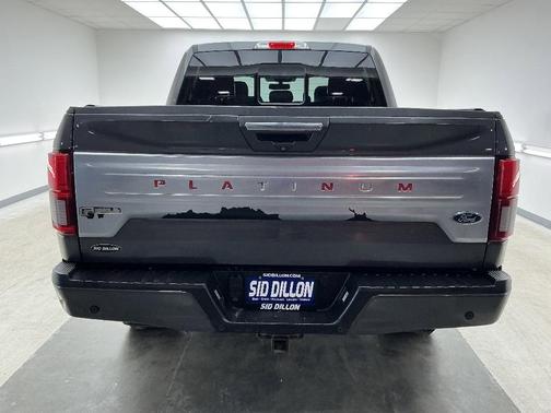 Magnetic Metallic 2018 Ford F-150 Platinum