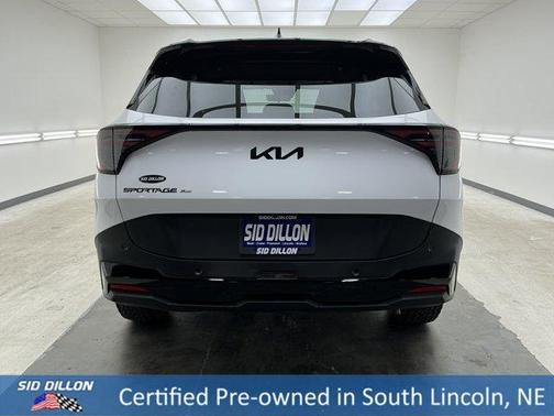 Glacier White Pearl 2026 Kia Sportage X-Pro Prestige