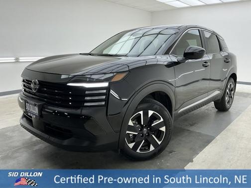 Super Black 2025 Nissan Kicks SV