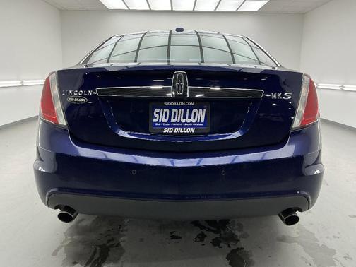 2011 Lincoln MKS Base