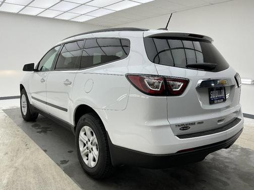 2017 Chevrolet Traverse LS