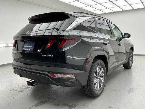2024 Hyundai TUCSON Hybrid Blue